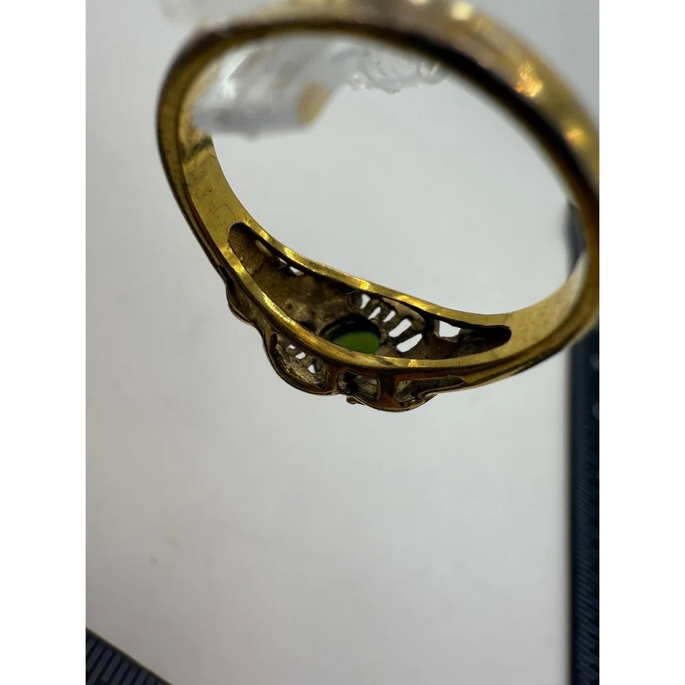 Vintage Green Cabochon Statement Ring Gold Tone Rhinestone Accent Mid Century‎